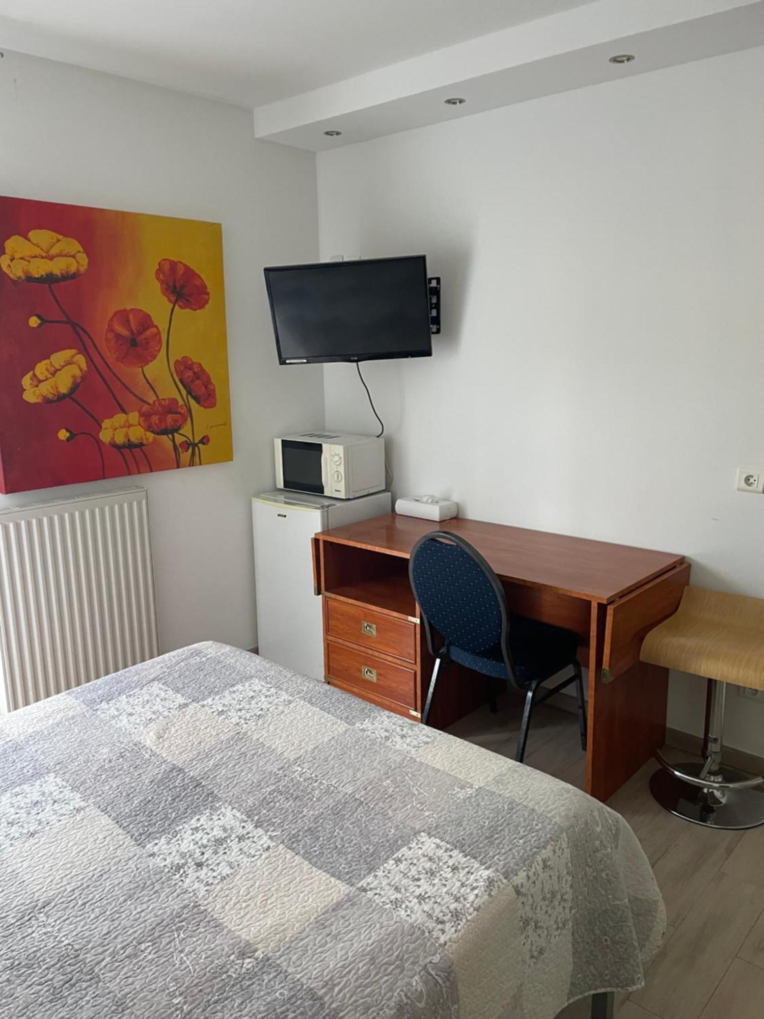 Hotel L'Abribis Firminy Pokój zdjęcie