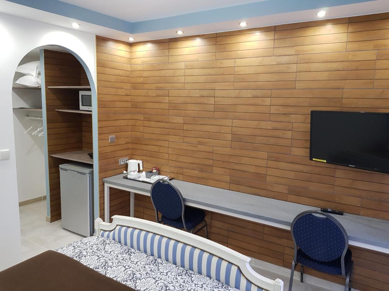 Hotel L'Abribis Firminy Zewnętrze zdjęcie