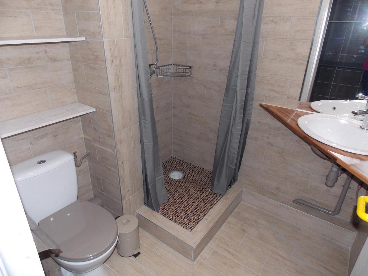 Hotel L'Abribis Firminy Zewnętrze zdjęcie
